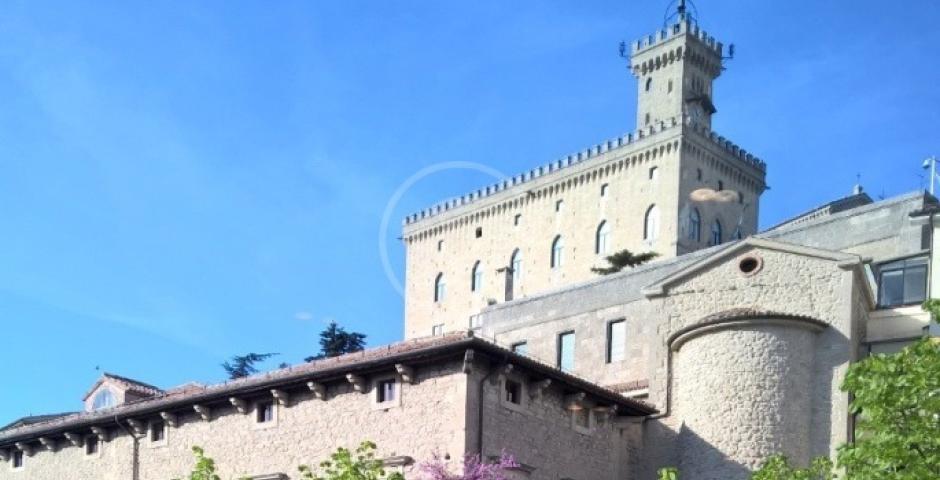 La Corale a sostegno dell'Associazione A.S.D.O.S. La Corale a sostegno dell'Associazione A.S.D.O.S.