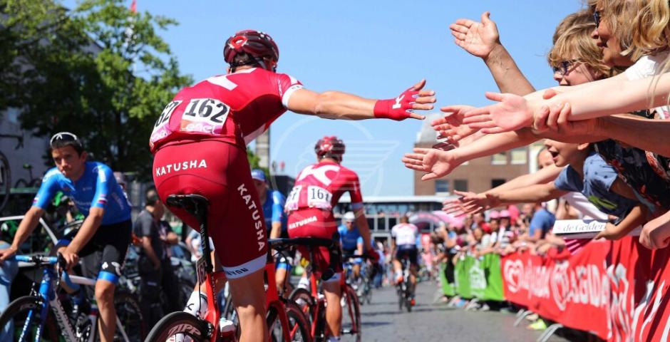 Il Giro d'Italia prova a rimontare in sella: si correrà a settembre