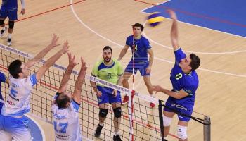 Volley serie B: Titan Services sconfitta a Bologna (3-0) Volley serie B: Titan Services sconfitta a Bologna (3-0)