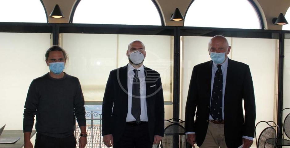 Piantumazione di alberi nel mondo: firmato l'accordo con Federalberghi e ZEROCO2 Piantumazione di alberi nel mondo: firmato l'accordo con Federalberghi e ZEROCO2