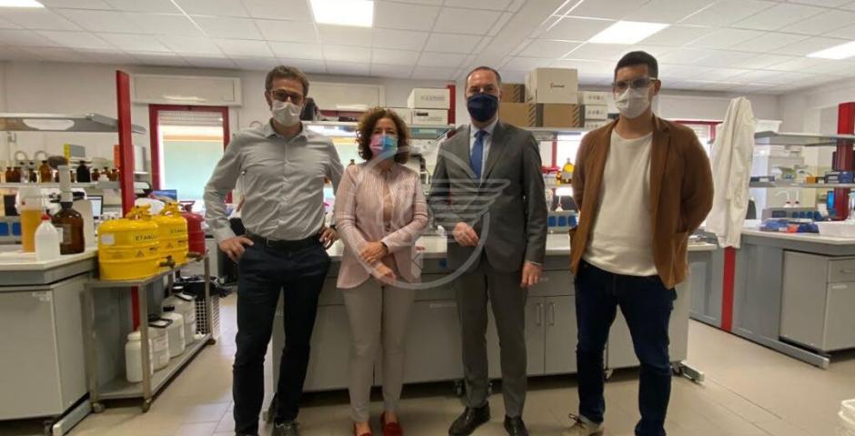 Lonfernini in visita allo stabilimento di Valpharma pronto ad ampliarsi Lonfernini in visita allo stabilimento di Valpharma pronto ad ampliarsi